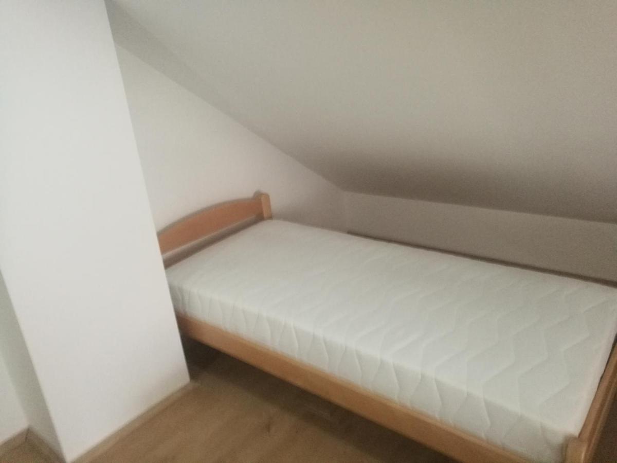 Апартаменты Apartma Burjuca Айдовшчина Экстерьер фото